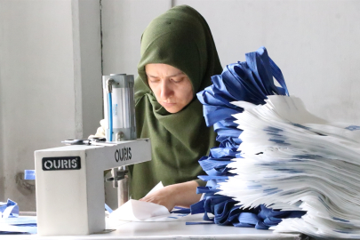 Kadın girişimci ürettiği bez çantaları Avrupa ve Orta Doğu'ya ihraç ediyor