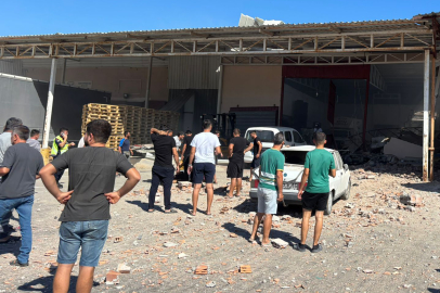 Antalya Demre’deki toptancı halinde patlama