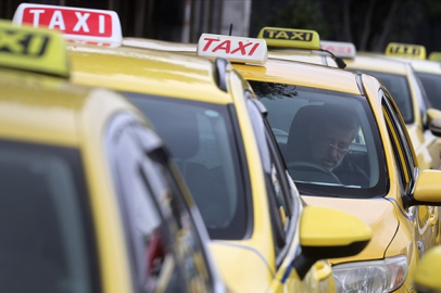 Yunanistan'ın başkenti Atina'da taksiciler greve gitti