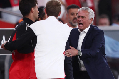 Mourinho yine ortalığı karıştırdı