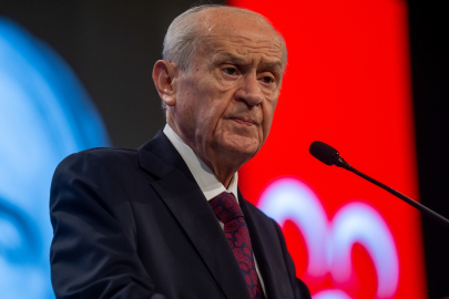 Bahçeli sessizliğini bozdu: Türkiye'nin her iki yöne bakma zamanı gelmiştir!