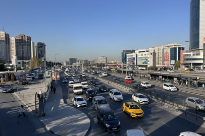 İstanbul'da kabus gibi sabah: Trafik kilitlendi
