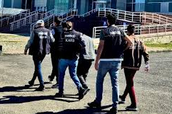 Kars'ta sahte içki operasyonunda 14 şüpheli yakalandı