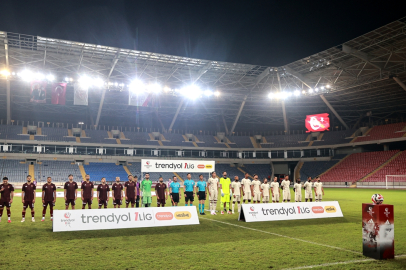 Fenerbahçe 0  Hesap.com Antalyaspor  0 İlk yarı