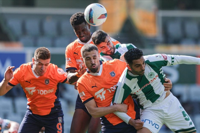 TÜMOSAN Konyaspor  2  RAMS Başakşehir: 0 ilk yarı