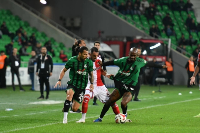 Sakaryaspor'da yabancı oyuncu krizi